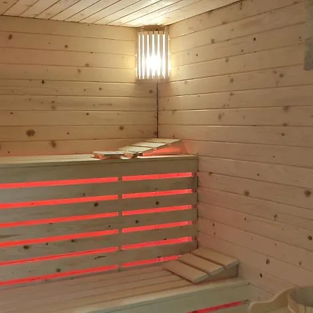 农家乐 Oblica 扎沃亚